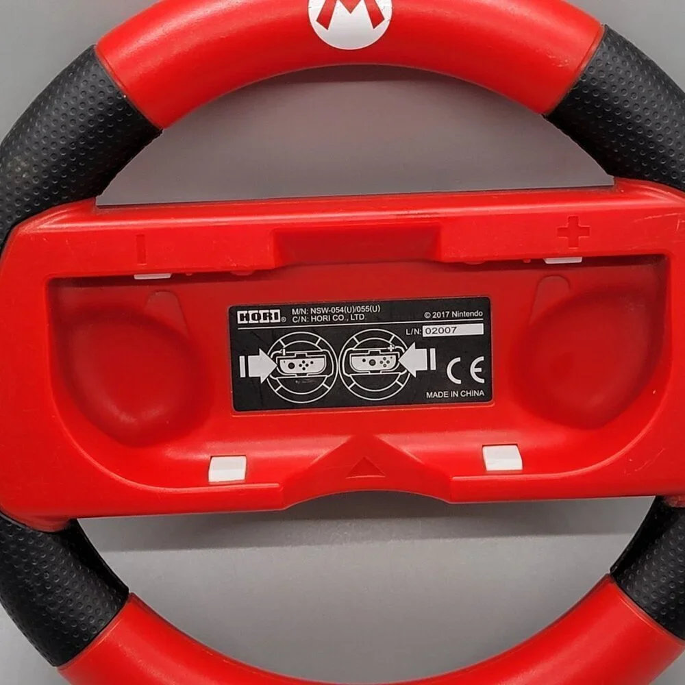 Hori Nintendo Switch Mario Kart 8 Deluxe Racing Wheel Attachent Controll…